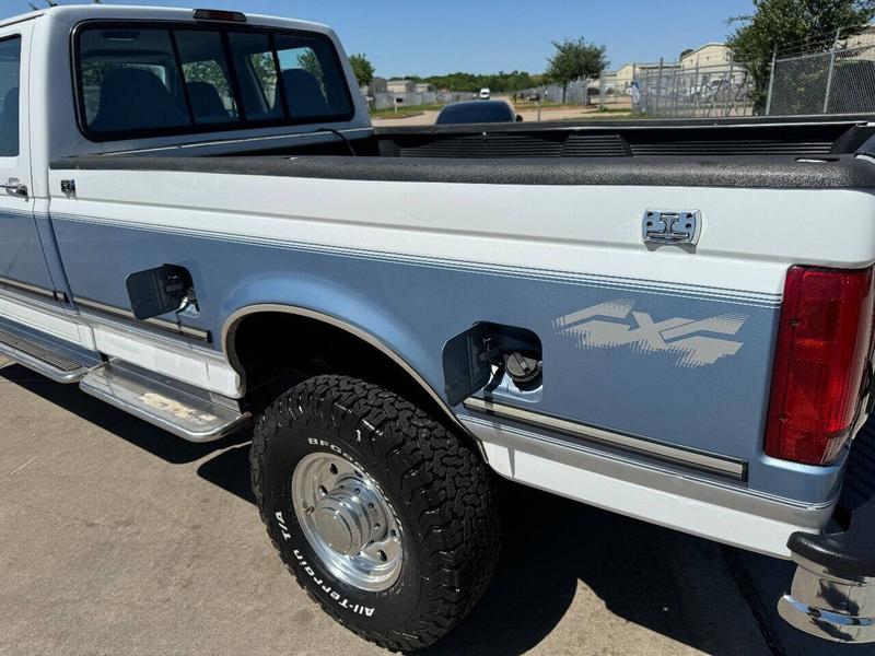 Ford Super Duty F-350 SRW 1995 price $39,995