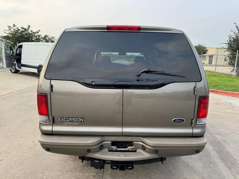 Ford Excursion 2003 price $29,995