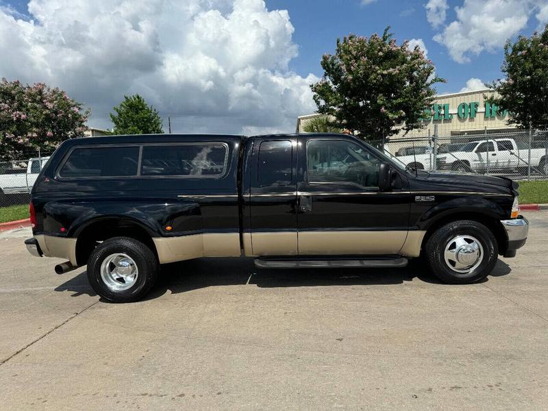 Ford Super Duty F-350 DRW 2001 price $29,995