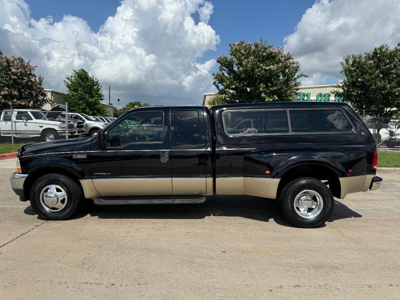 Ford Super Duty F-350 DRW 2001 price $29,995