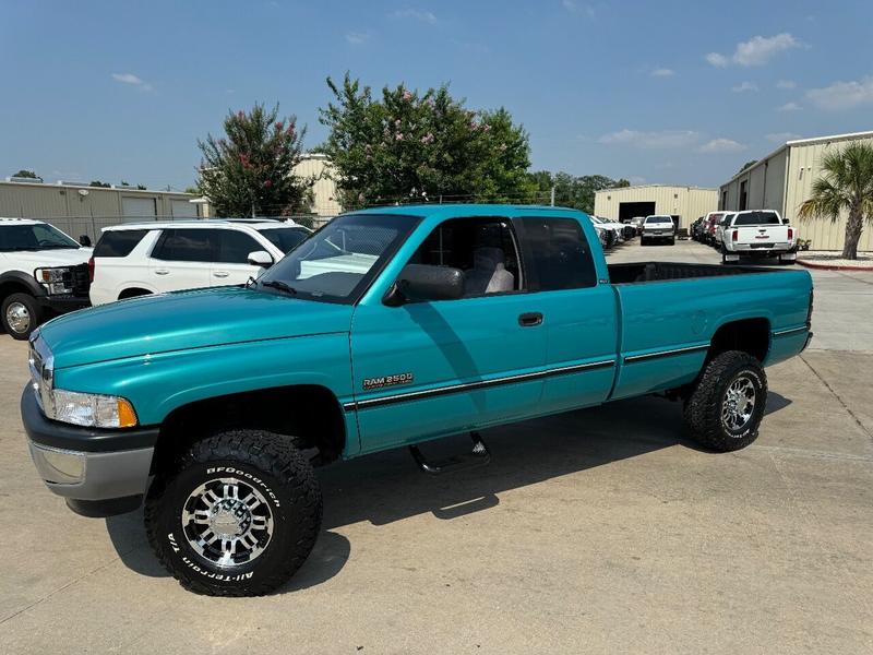 Dodge Ram 2500 1997 price $34,995