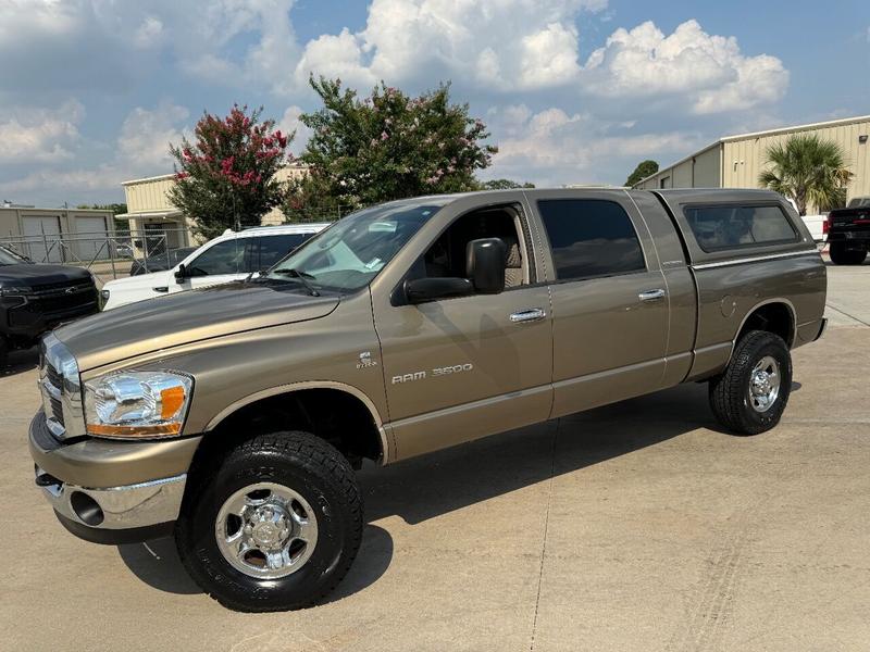 Dodge Ram 3500 2006 price $42,995