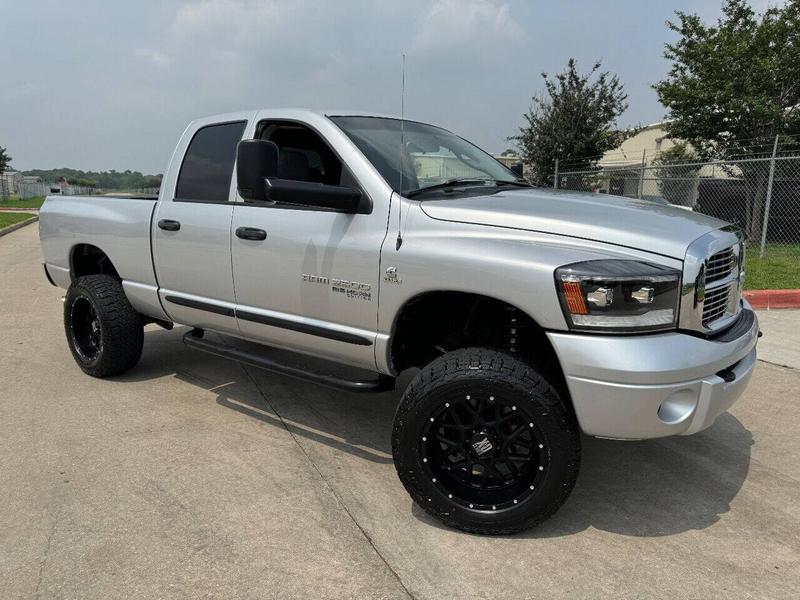 Dodge Ram 2500 2006 price $42,995