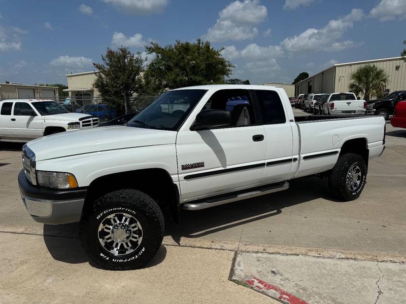 Dodge Ram 2500 1999 price $36,995