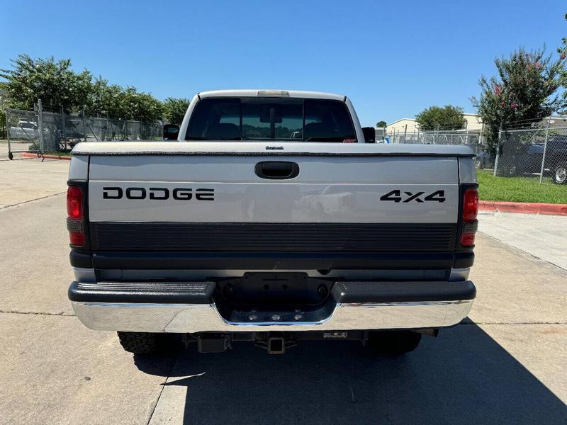 Dodge Ram 2500 2000 price $36,995