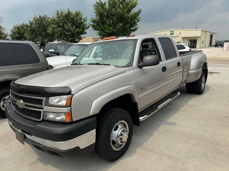 Chevrolet Silverado 3500 2006 price $42,995