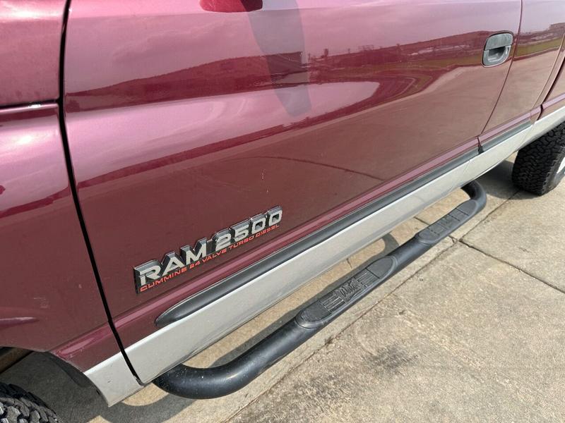 Dodge Ram 2500 2001 price $33,995