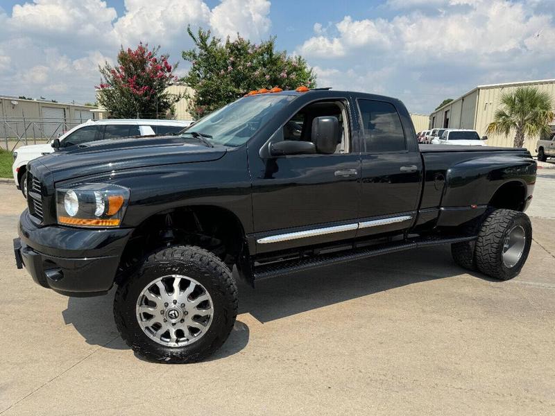 Dodge Ram 3500 2006 price $45,995