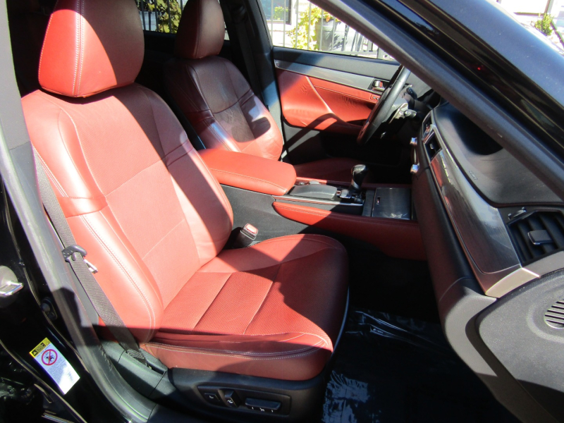 Lexus GS 350 2013 price $15,950