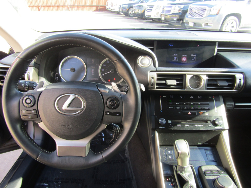 Lexus IS 250 2014 price $17,950