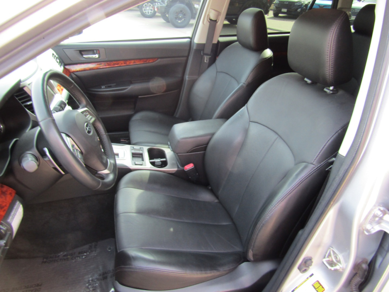 Subaru Outback 2012 price $9,950