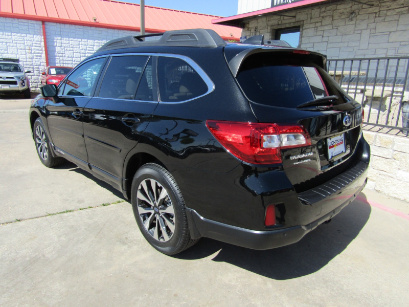 Subaru Outback 2017 price $18,995