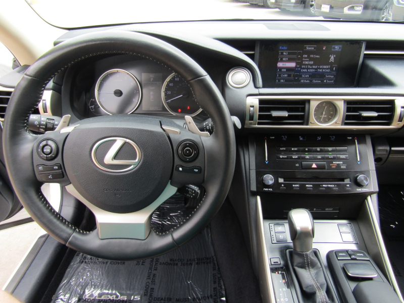 Lexus IS 250 2014 price $17,995