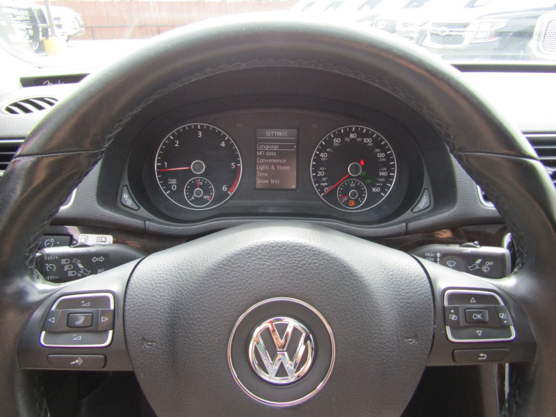 Volkswagen Passat 2014 price $10,950