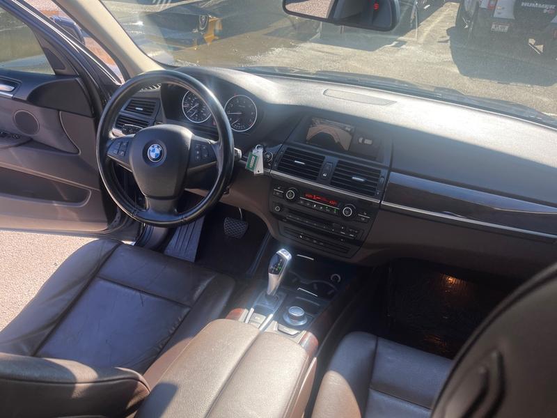 BMW X5 2009 price $9,249