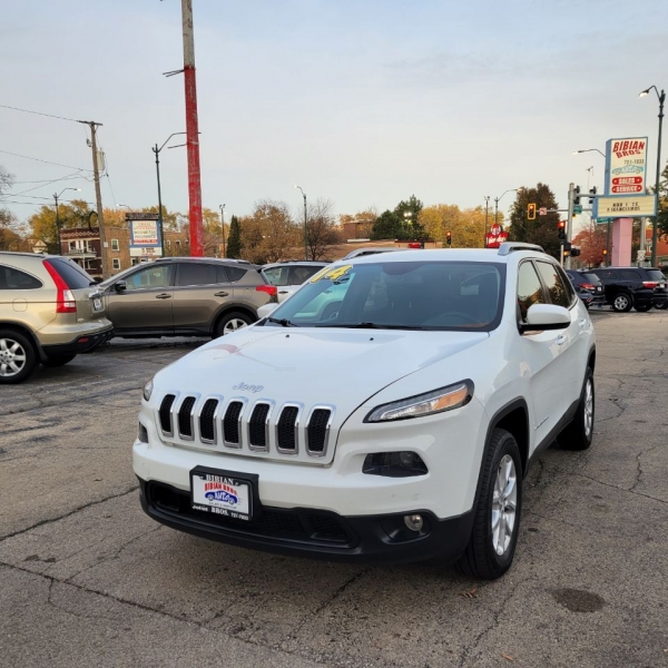 Jeep Cherokee 2014 price $8,995