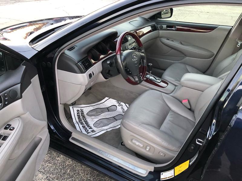 Lexus ES 330 2004 price $6,995