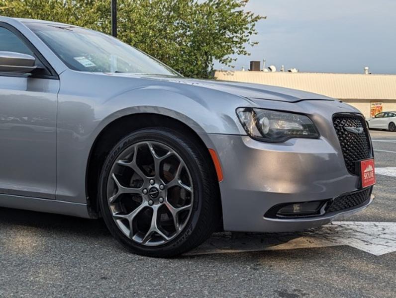 Chrysler 300 2017 price Call for Pricing.