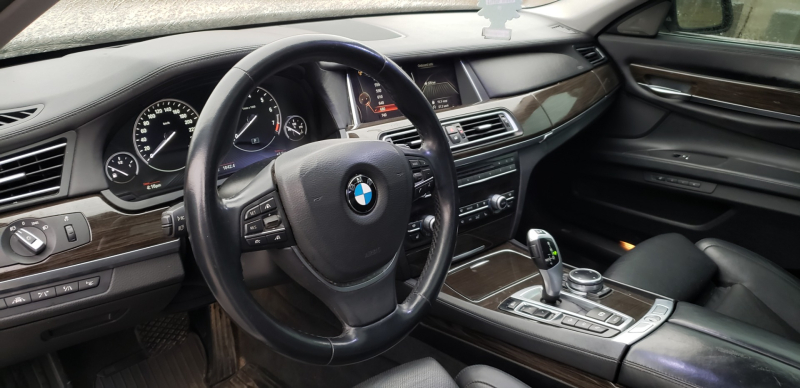 BMW 7-Series 2014 price $17,888