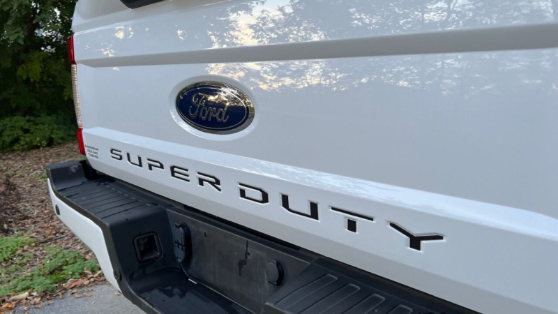 Ford F-250 Super Duty 2019 price $56,995
