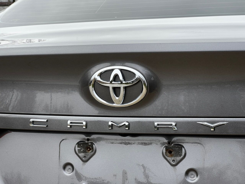 Toyota Camry 2018 price $19,495