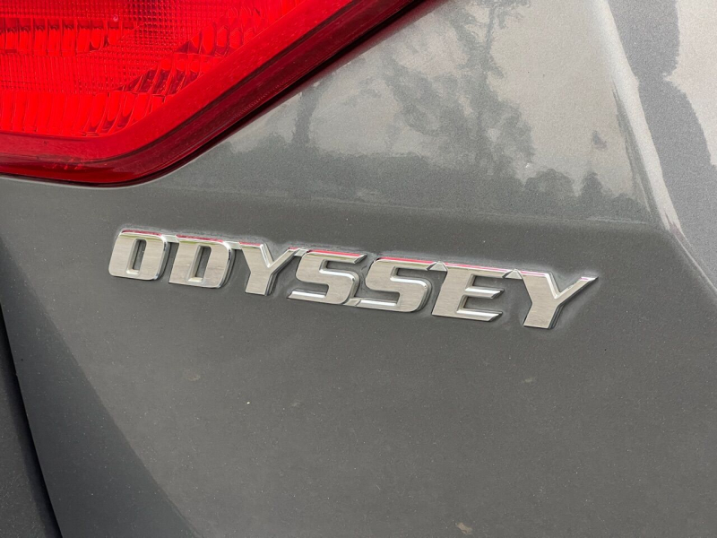 Honda Odyssey 2013 price $13,995