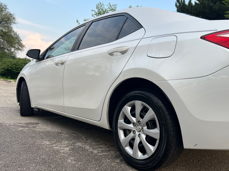 Toyota Corolla 2018 price $14,495