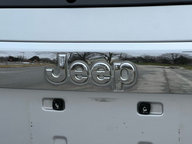 Jeep Grand Cherokee 2012 price $10,995