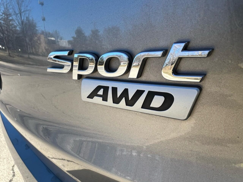 Hyundai Santa Fe Sport 2018 price $15,995