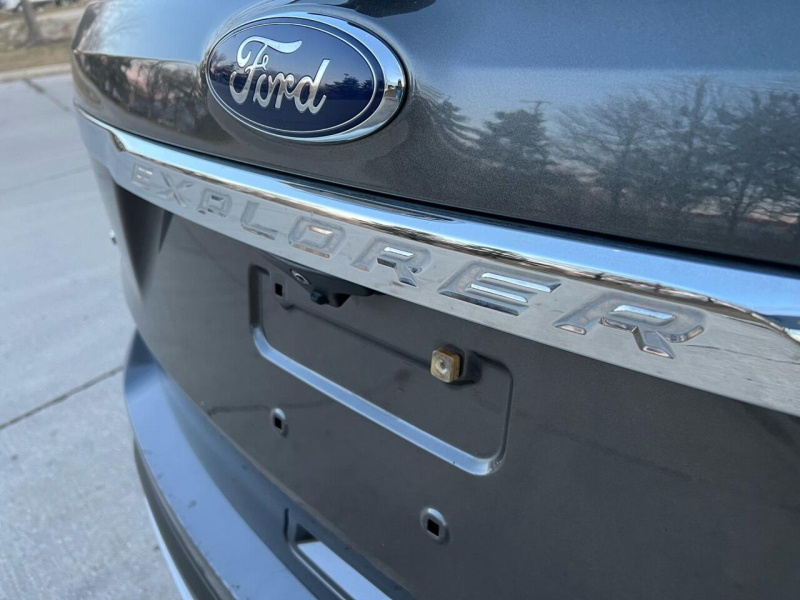 Ford Explorer 2017 price $18,995
