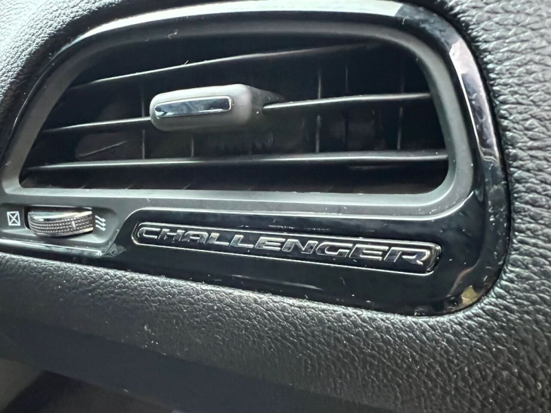 Dodge Challenger 2018 price $16,995