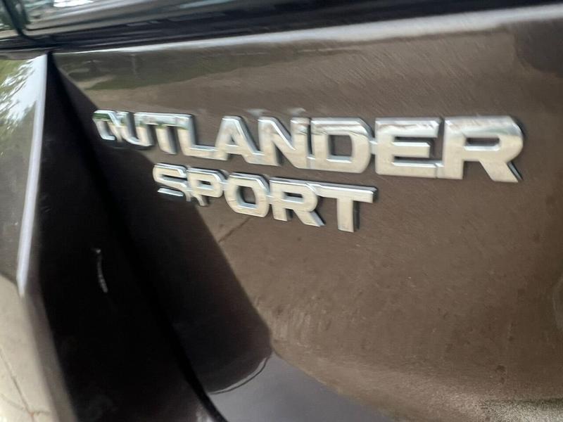 Mitsubishi Outlander Sport 2020 price $15,995
