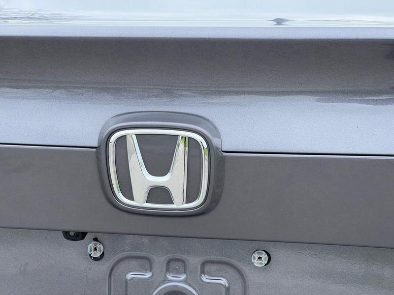 Honda Insight 2021 price $15,999