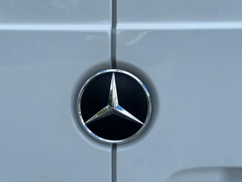 Mercedes-Benz Sprinter 2021 price $38,991