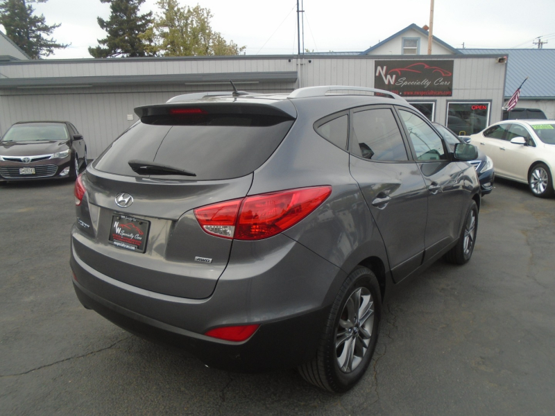 Hyundai Tucson 2015 price $10,988