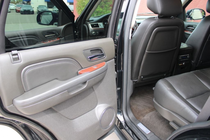 Cadillac Escalade 2014 price $29,995