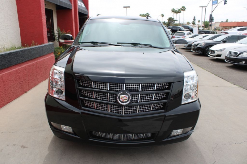 Cadillac Escalade 2014 price $29,995
