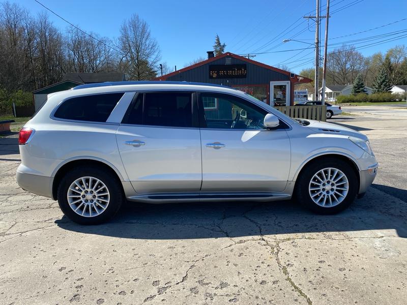 BUICK ENCLAVE 2009 price $8,999