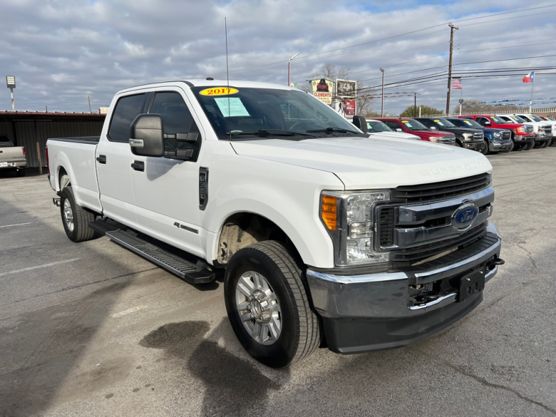 FORD F350 2017 price $33,990