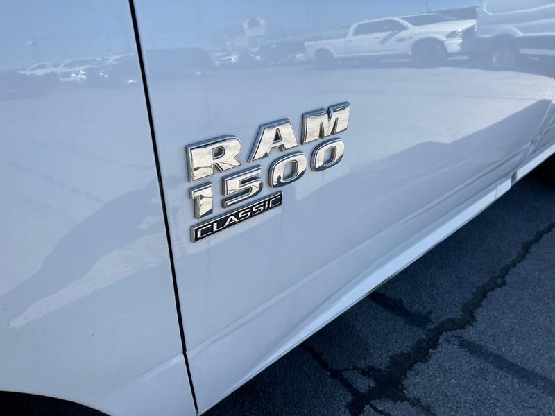 RAM 1500 CLASSIC 2022 price $20,990