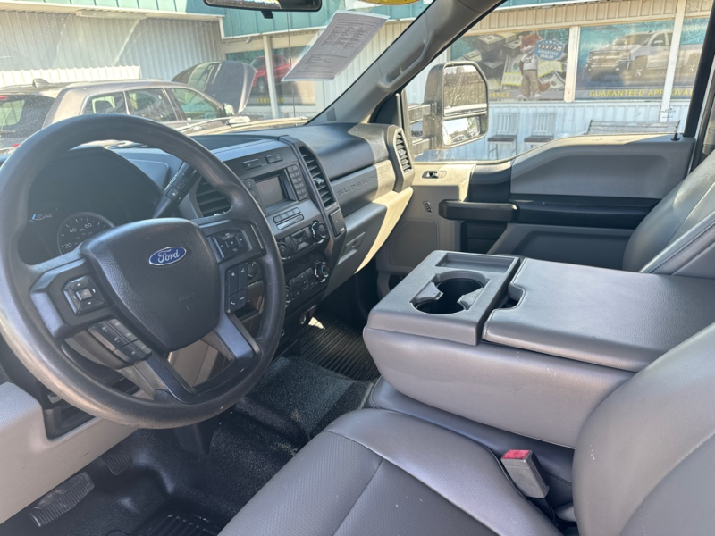 FORD F250 2019 price $31,990