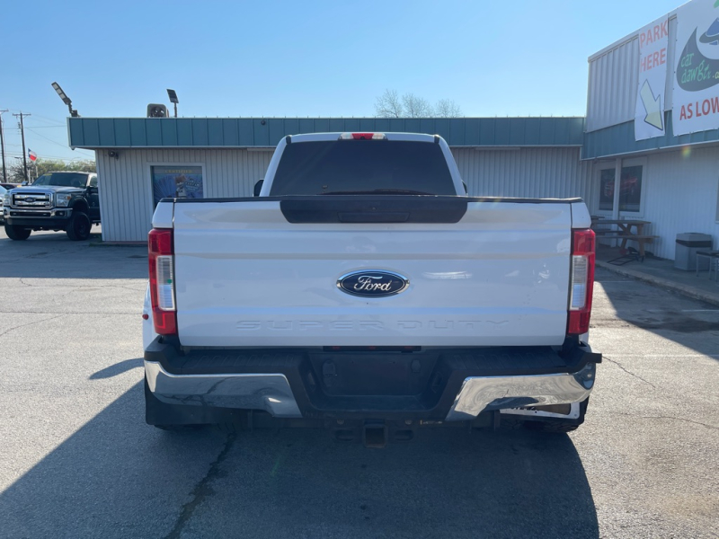 FORD F350 2019 price $37,990