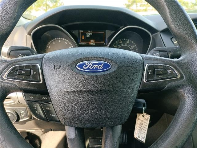 Ford Focus 2015 price $8,988