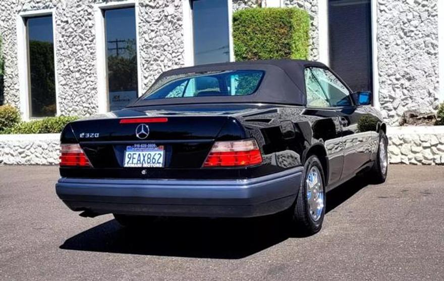 Mercedes-Benz E-Class 1995 price $16,195