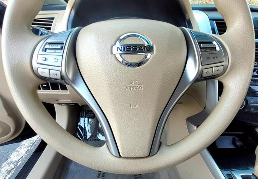 Nissan Altima 2014 price $11,895