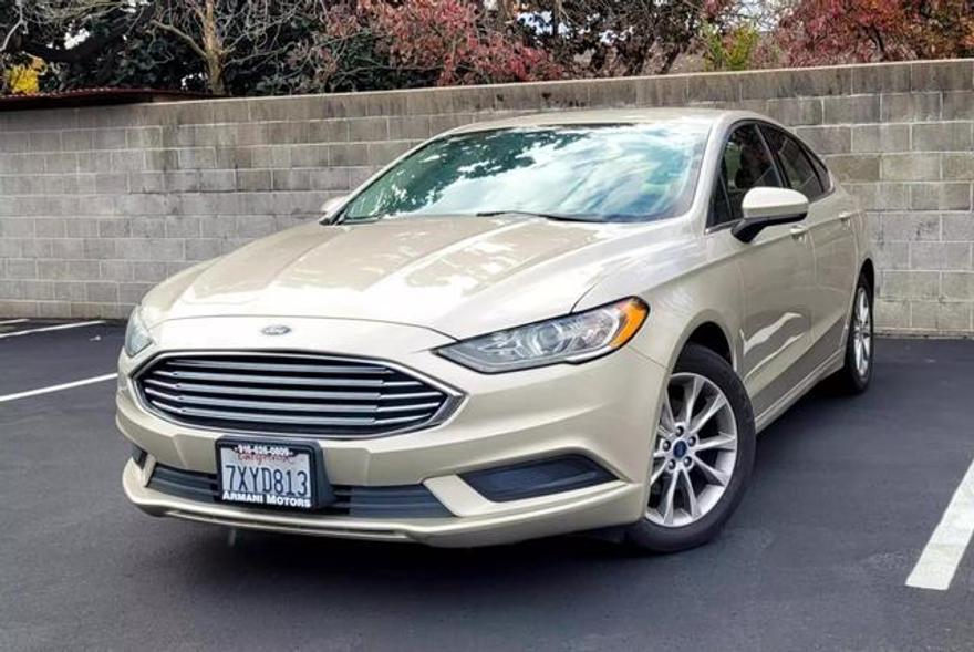 Ford Fusion 2017 price $10,395