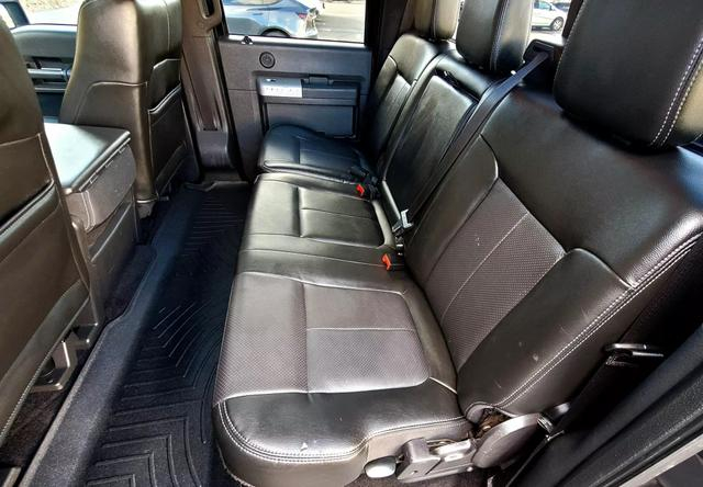 Ford F350 Super Duty Crew Cab 2015 price $30,995