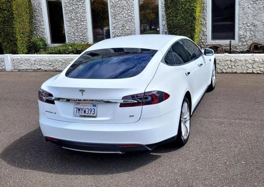 Tesla Model S 2013 price $15,695