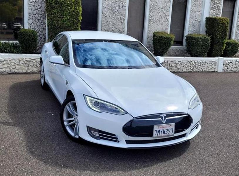 Tesla Model S 2013 price $15,295