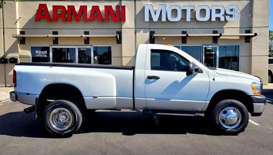 Dodge Ram 3500 Regular Cab 2006 price $29,995